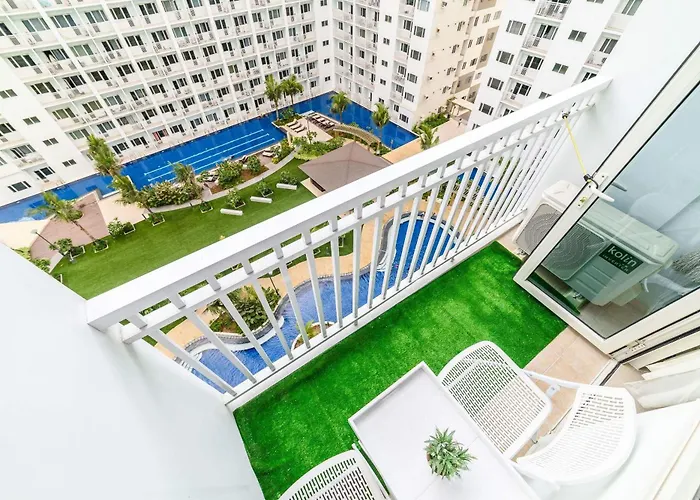 Santiorini at Shore Residences Pasay