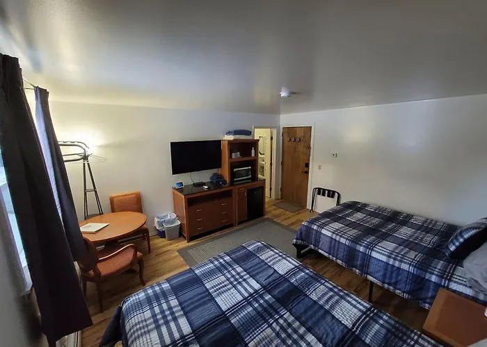 West Bethel Motel
