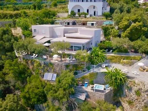 Villa Santa Maria - Luxury Sea View Rooms