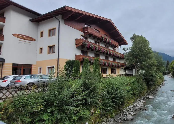 Hotel Sommerer - nur 100m zum Skilift&Jokercard Saalbach-Hinterglemm