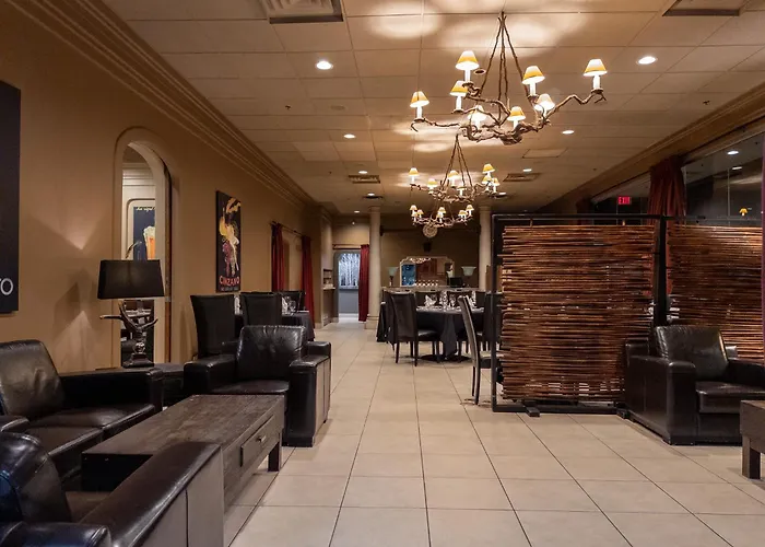 Carriage House Hotel And Conference Centre YYC