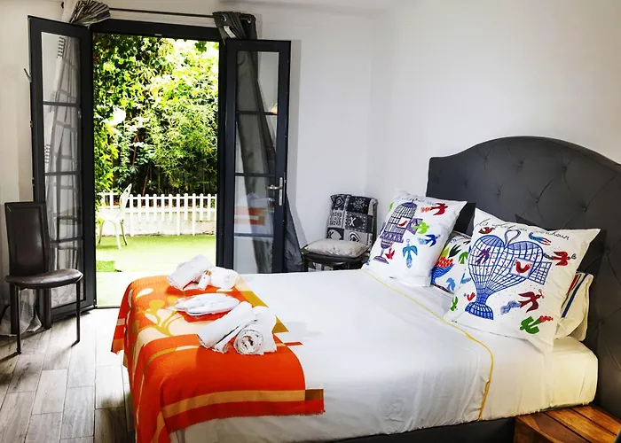 Saint Tropez centre, Suite la Romana