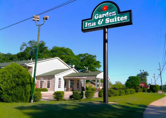 Garden Inn And Suites Near Callaway Gardens Pine Mountain