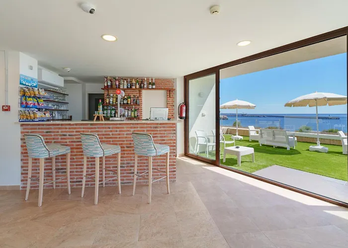 Aparthotel Caprice Skyline Ciutadella 