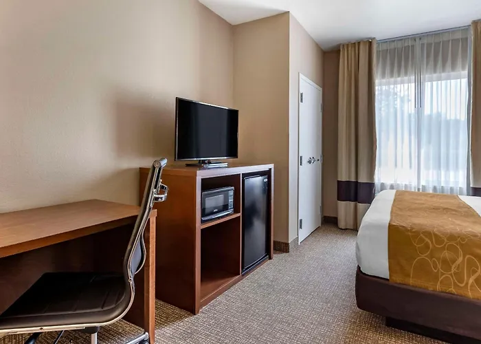 Comfort Suites Coralville I-80