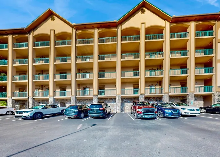 Summit Manor Condos Unit B3062