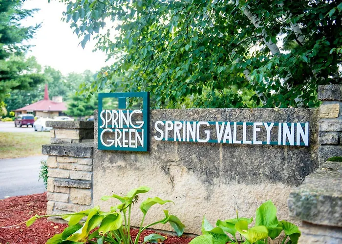 Spring Valley Inn Spring Green