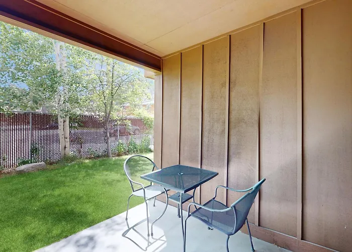 Aspen Suites 506: The Nest