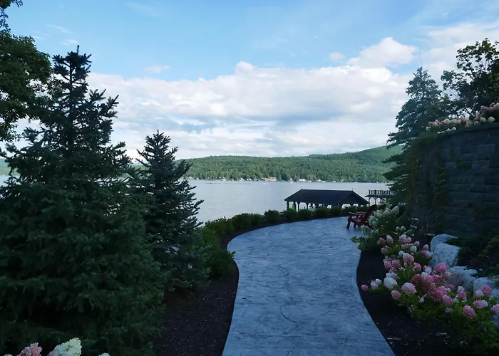 The Stone Gate Resort Lake George