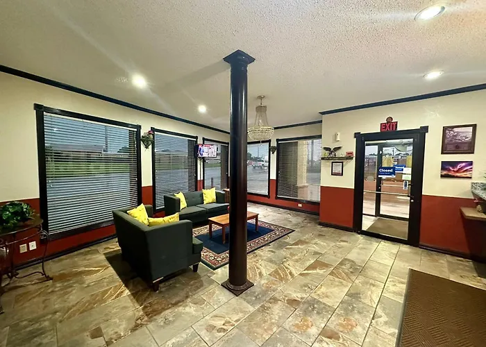 Super 8 By Wyndham Athens Tx Hotel
