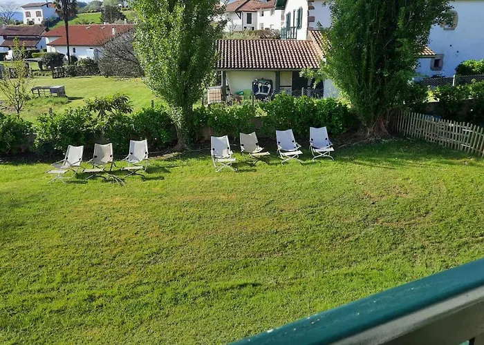 Hotel Mendionde Saint-Pée-sur-Nivelle