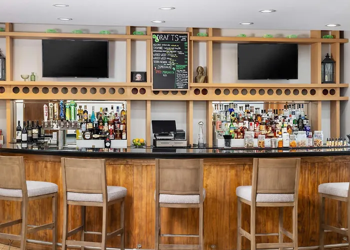 Doubletree By Hilton Greensboro Airport