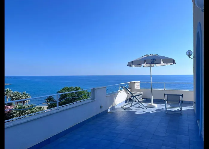 Hotel Ferretti Diamante