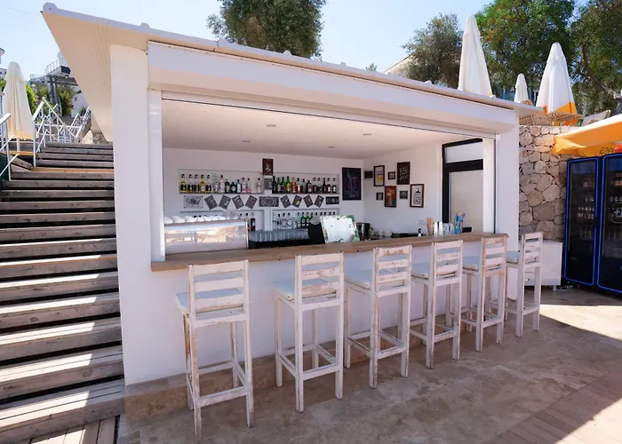 Greenbeach Hotel