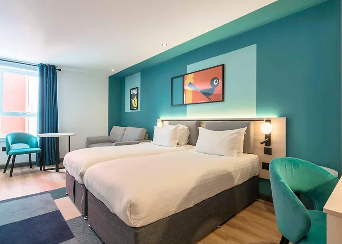 Holyrood Aparthotel Edimburgo