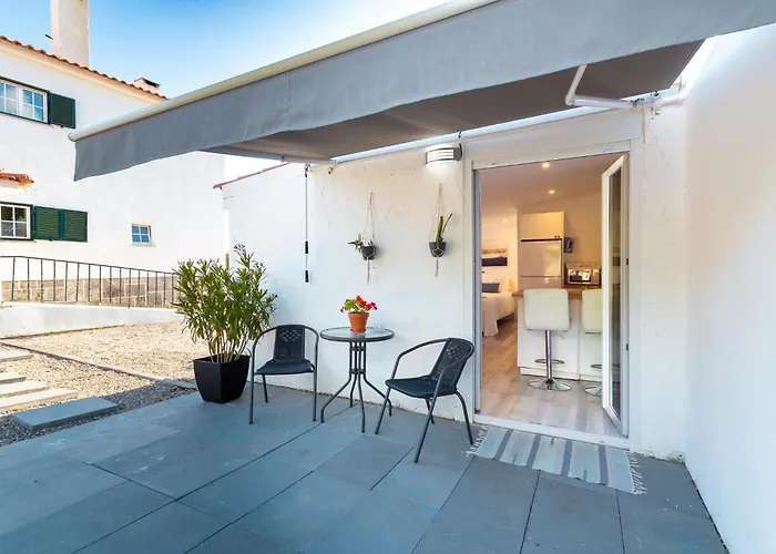Hotel Moro's Friends House - Cascais