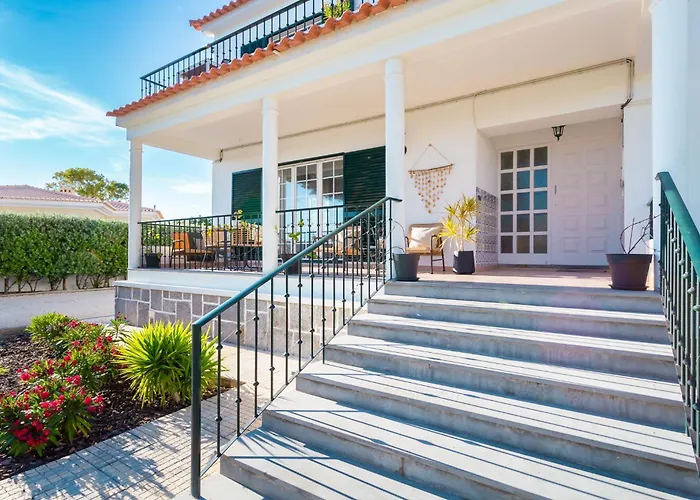 Hotel Moro's Friends House - Cascais