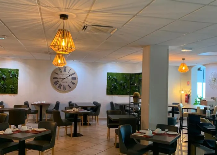 Le Regina Hôtel et restaurant Canet-plage