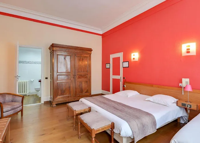Brit Hotel Notre Dame Valenciennes
