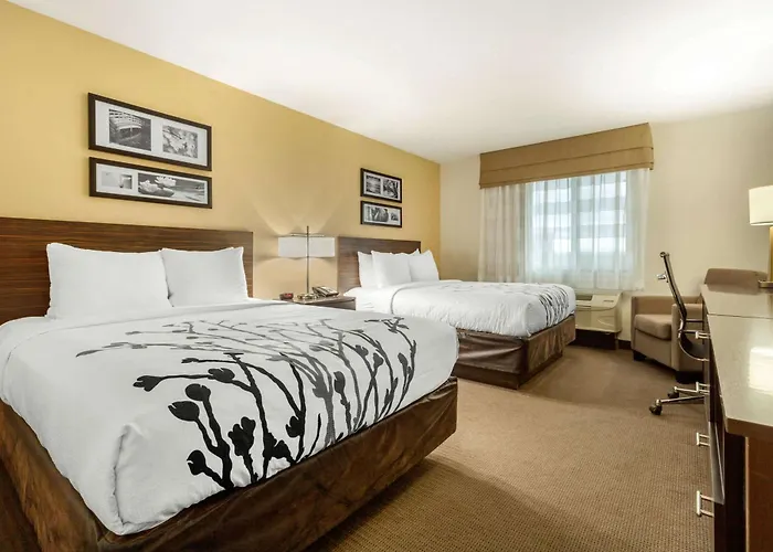 Sleep Inn & Suites Grand Forks Near Alerus Center