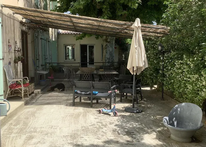 Bed and Breakfast Le Papillon De Soie à Pierrelatte