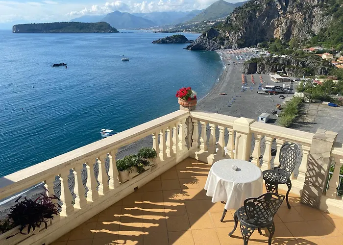 Villa La Petra - Hotel Boutique San Nicola Arcella