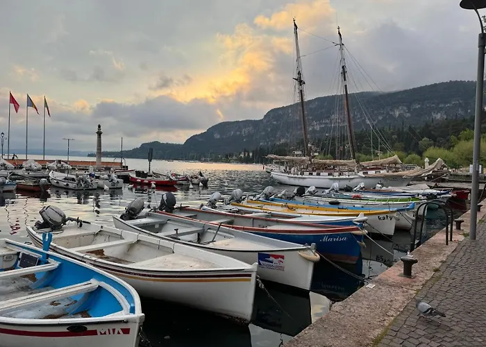 Hotel Garni Capinera Garda 