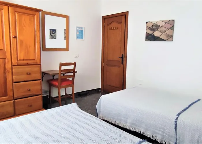 ANCONES LEJANOS GuestHouse Costa Teguise