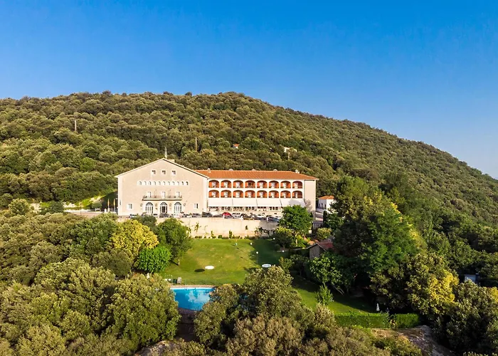 Parador de Vic-Sau Tavernoles