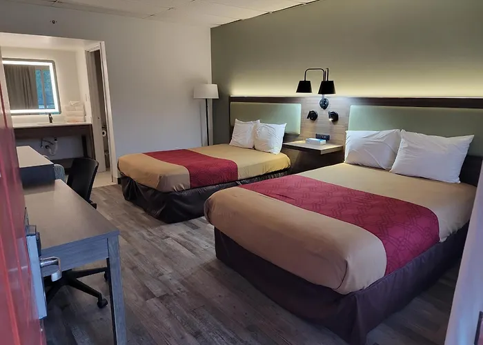 Econo Lodge Perry