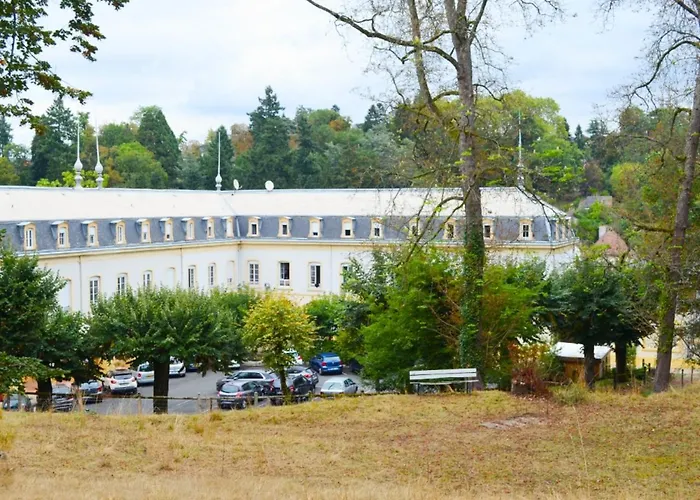 Logis Grand Hôtel Bourbon-Lancy
