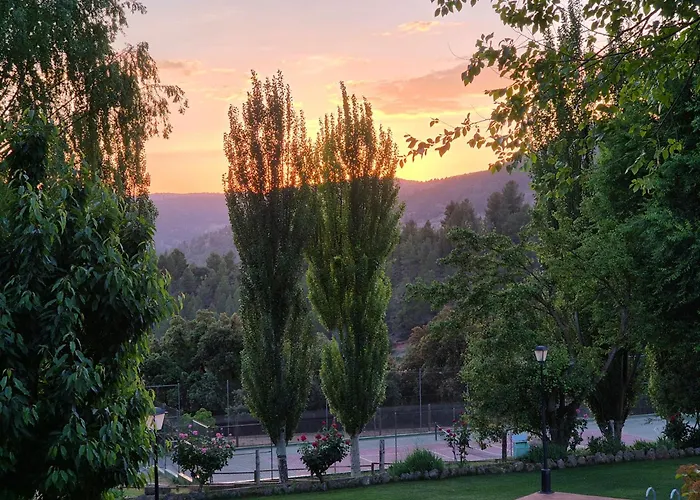 Hospedium Hotel Val De Pinares Bogarra
