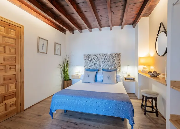 La Tartana Hotel Boutique La Herradura 