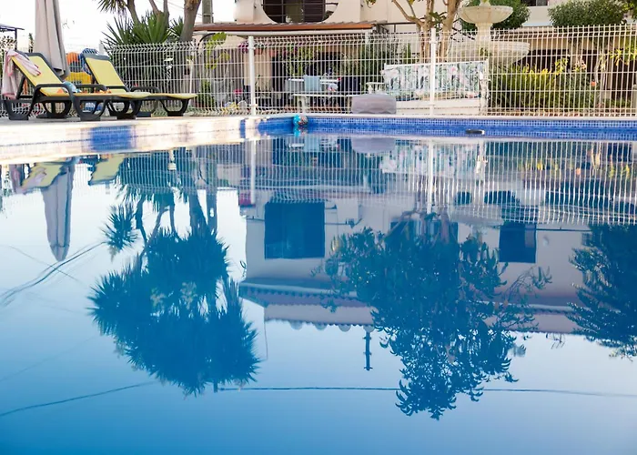 Bela Alexandra Guest House Fuzeta