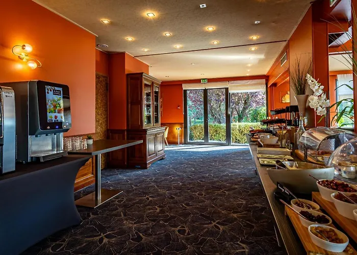 Logis Hostellerie D'Aussois Semur-en-Auxois