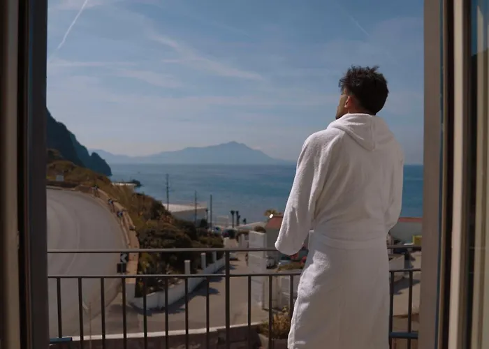 Naro Suites And Rooms Bacoli