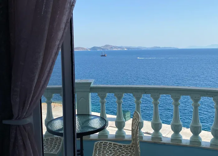 Kalemi'S Beachside Hotel Sarandë