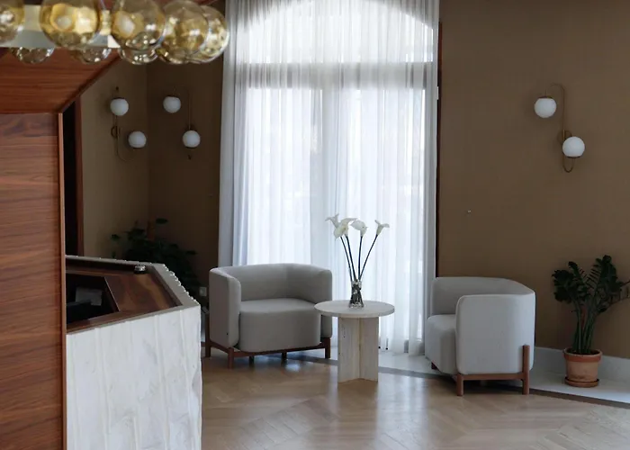Hotel Pine Tivat