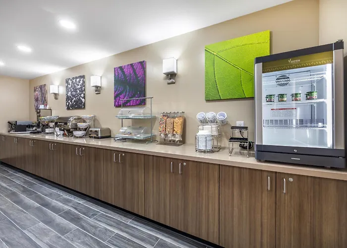 Sleep Inn & Suites Salina I-135