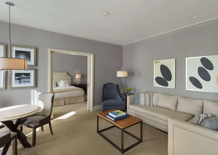Bristol Panama, A Registry Collection Hotel