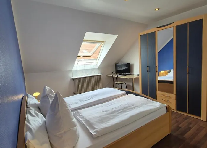 Hotel Am Schenkelberg Sarrebruck