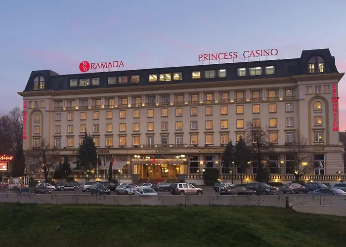 Hotel Ramada By Wyndham Plovdiv Trimontium