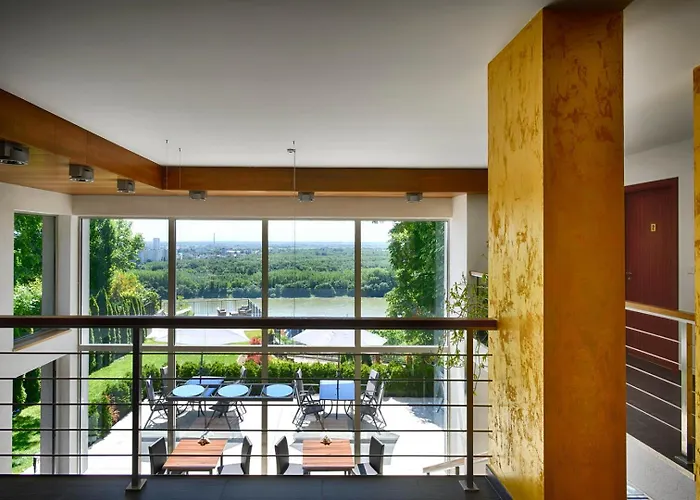 River View Apartments Hotel