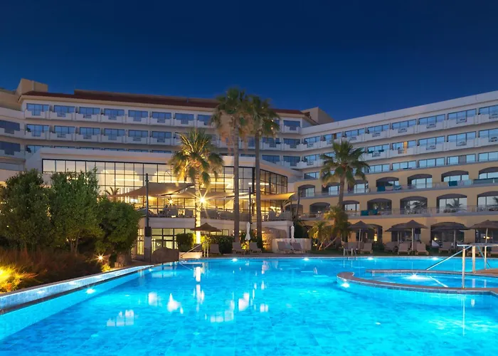 St George Beach Hotel & Spa Resort (Adults Only)
