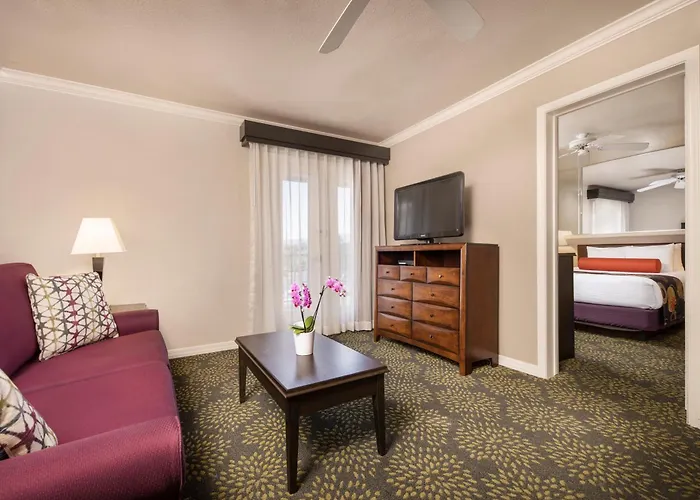 London Bridge Resort Lake Havasu City