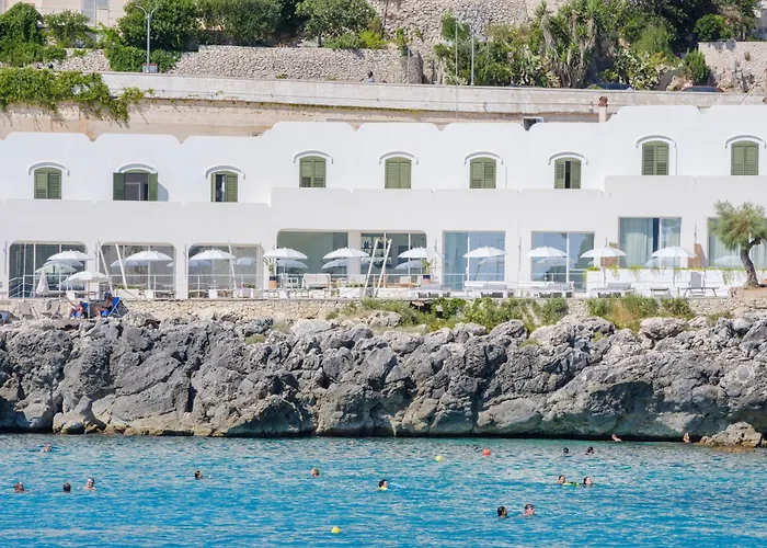 Hotel La Roccia Castro 