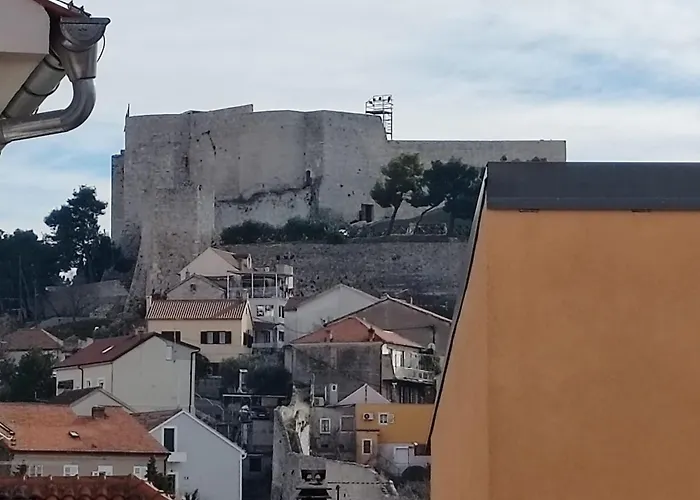 Apartments & Rooms Krecak Sibenik