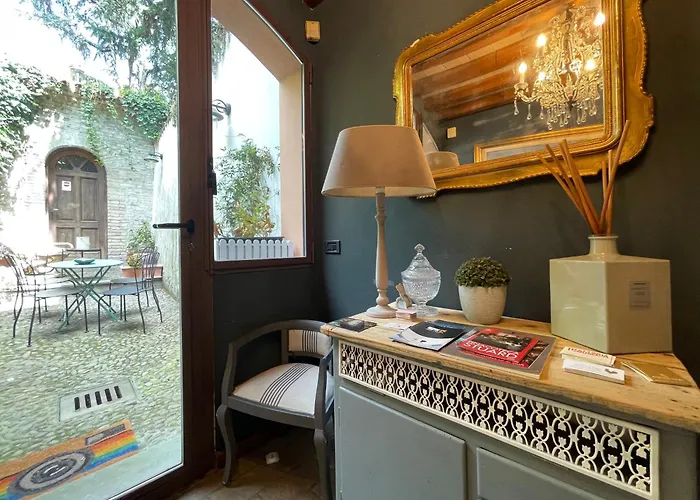 Le Camere Di Bsuites Affittacamere Parma