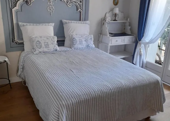Chambre Privee A 100 M Des Plages Toulon