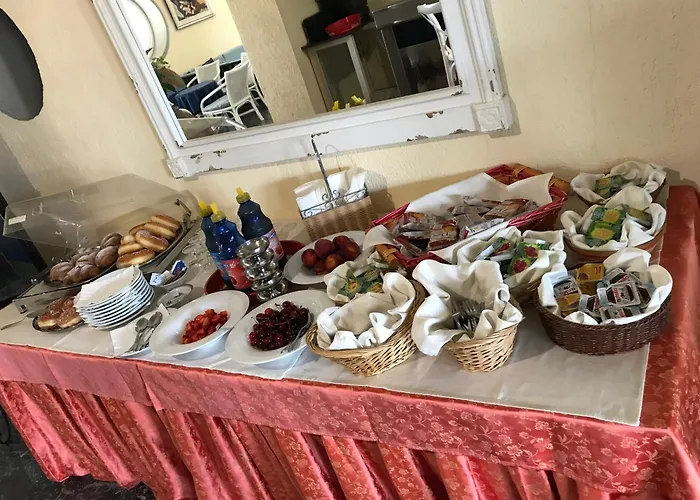 Cinquestelle Albergo del centro storico Palinuro